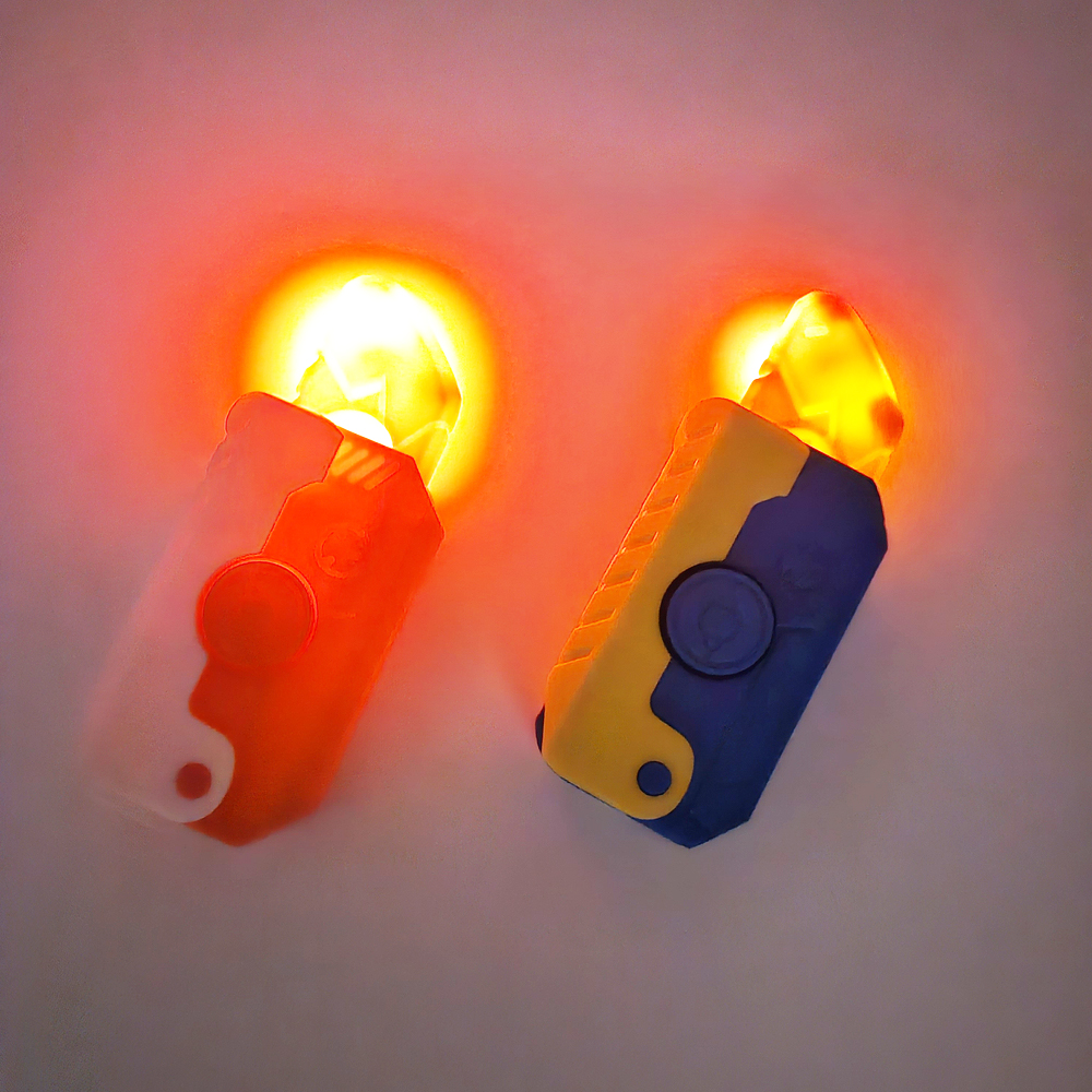 2000 LED 스피너 피젯 나이프 1개 랜덤 - 베스트셀러 인싸템 트랜드 피젯 토이나이프 틱톡 중력칼 당근칼 3D